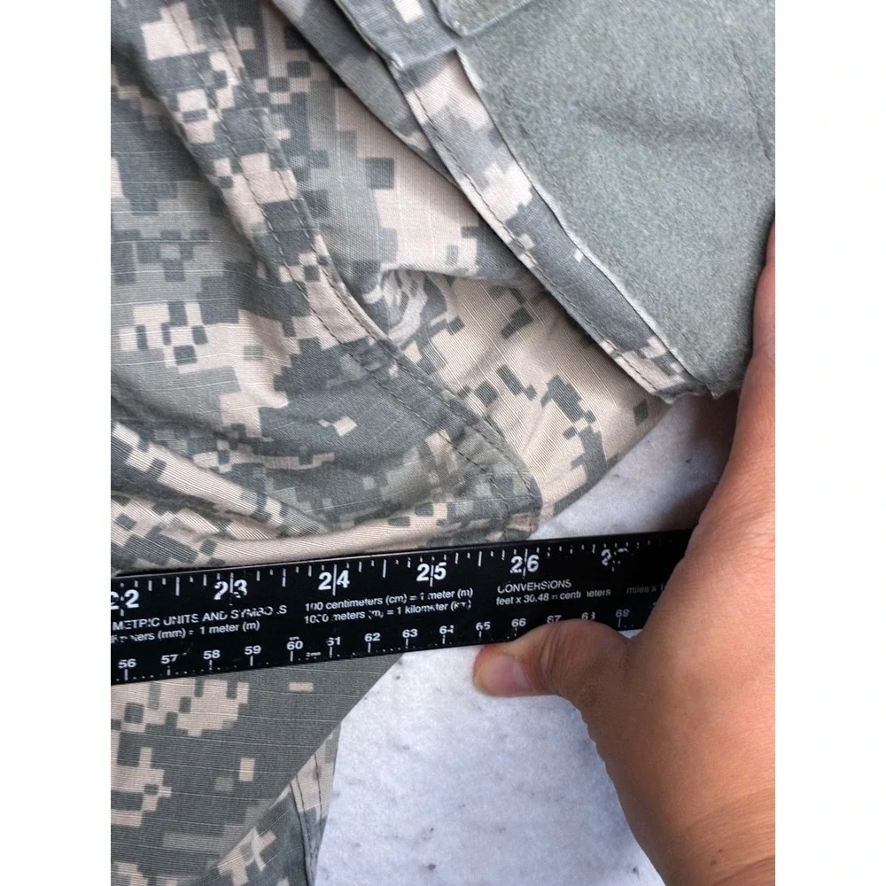 US Army ACU Combat Uniform Coat SZ L Jacket UCP Digi Camo Reg 8415-01-519-8599